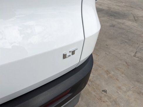 Used 2024 Chevrolet Traverse LT w/ LPO, Floor Liner Package image 12