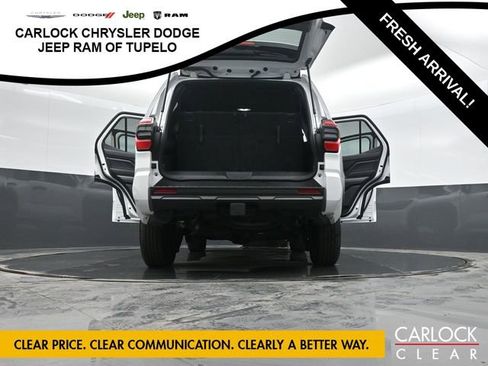 Used 2025 Toyota 4Runner SR5 image 60
