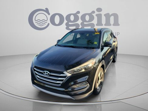 Used 2018 Hyundai Tucson Value FWD image 1
