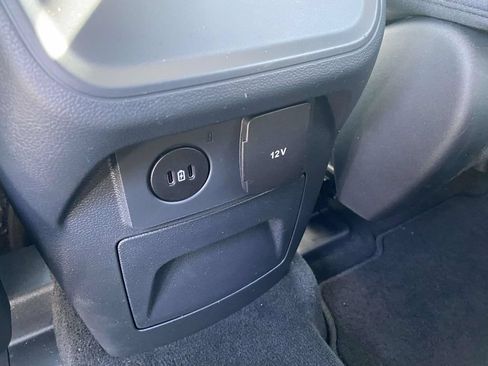 Used 2026 Ford Explorer Active AWD/4WD image 14