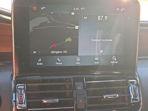 Used 2021 Lincoln Navigator L Reserve AWD/4WD image 23
