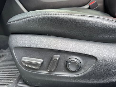 Used 2021 Toyota Highlander XSE image 15