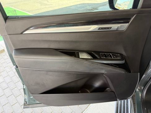 Used 2025 Cadillac Escalade Sport w/ LPO, Floor Liner Package AWD/4WD image 12