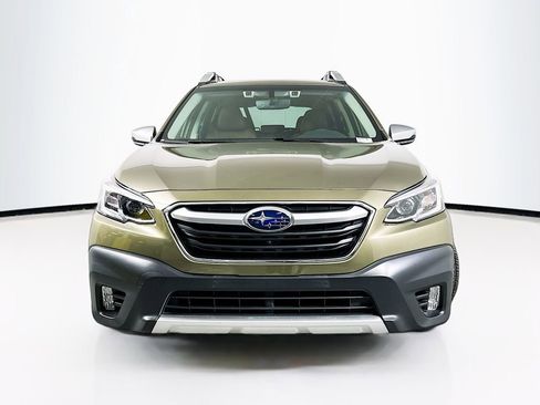 Used 2022 Subaru Outback Touring AWD/4WD image 5