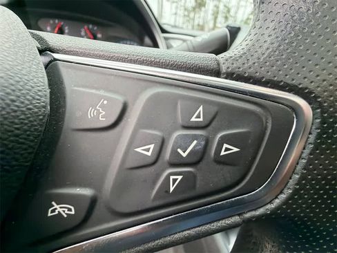 Used 2024 Chevrolet Malibu LT image 23