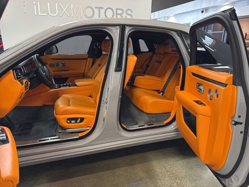 Used 2022 Rolls-Royce Ghost w/ Ghost Package AWD/4WD image 16