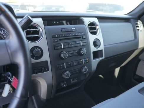 Used 2012 Ford F150 XLT w/ XLT Chrome Pkg image 25