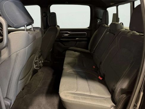 Used 2019 RAM 1500 Big Horn AWD/4WD image 17