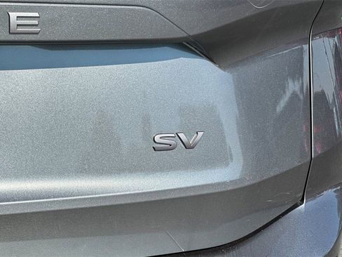 Used 2024 Nissan Rogue SV image 32