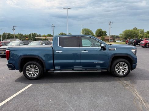 Used 2024 GMC Sierra 1500 Denali w/ Technology Package image 6
