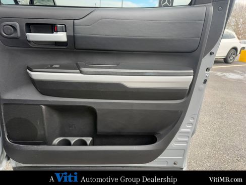 Used 2020 Toyota Tundra Limited image 24