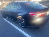 Used 2020 Toyota Camry SE image 2