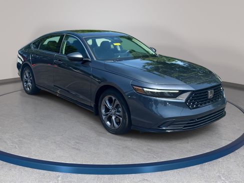 Used 2023 Honda Accord EX-L image 3