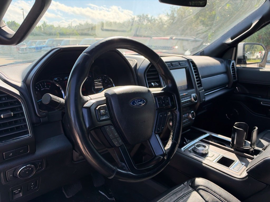 Used 2020 Ford Expedition Max Limited RWD image 9