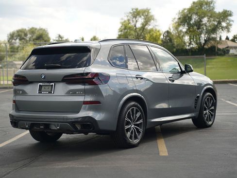Used 2024 BMW X5 xDrive50e w/ M Sport Package AWD/4WD image 5