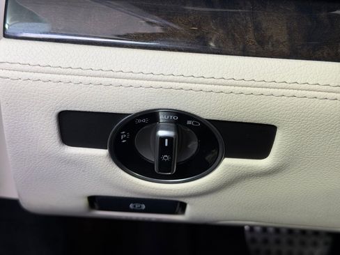 Used 2016 Mercedes-Benz SL 400 image 15