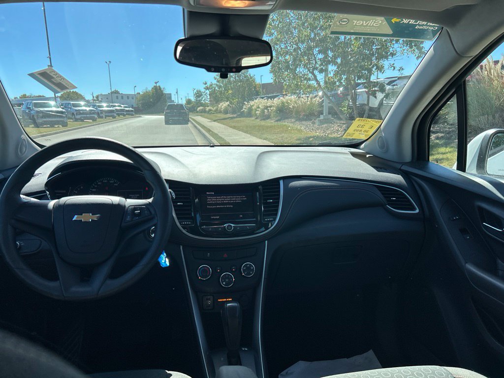 Used 2020 Chevrolet Trax LS FWD image 5