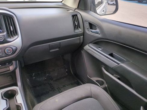Used 2018 Chevrolet Colorado LT image 18