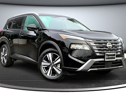 Used 2024 Nissan Rogue SL w/ SL Premium Package