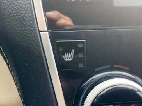 Used 2018 Subaru Outback 2.5i Limited image 19