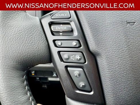 New 2024 Nissan Frontier SV w/ SV Convenience Package image 15