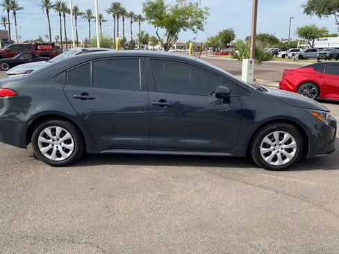 Used 2026 Toyota Corolla LE FWD image 4
