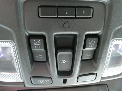 Certified 2022 GMC Sierra 2500 AT4 w/ AT4 Premium Plus Package AWD/4WD image 29