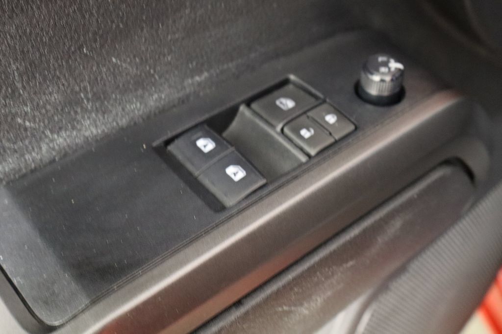 Used 2022 Toyota Tacoma TRD Sport w/ Technology Package RWD image 13