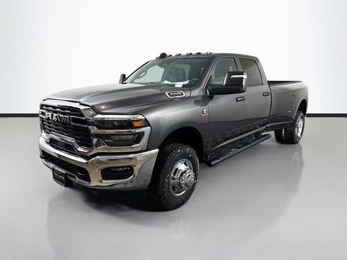 New 2026 RAM 3500 Tradesman AWD/4WD image 3