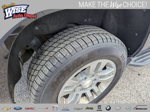 Used 2016 Chevrolet Tahoe LT w/ Luxury Package AWD/4WD image 24
