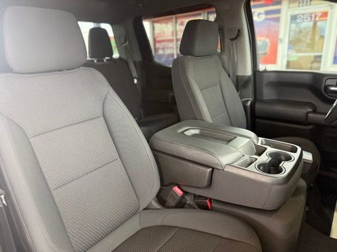 Used 2020 Chevrolet Silverado 1500 Custom w/ Custom Value Package image 21