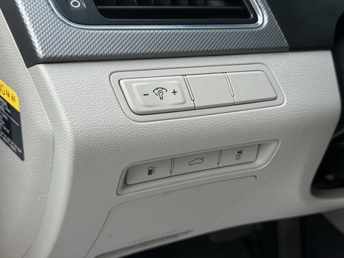 Used 2016 Hyundai Sonata SE image 29