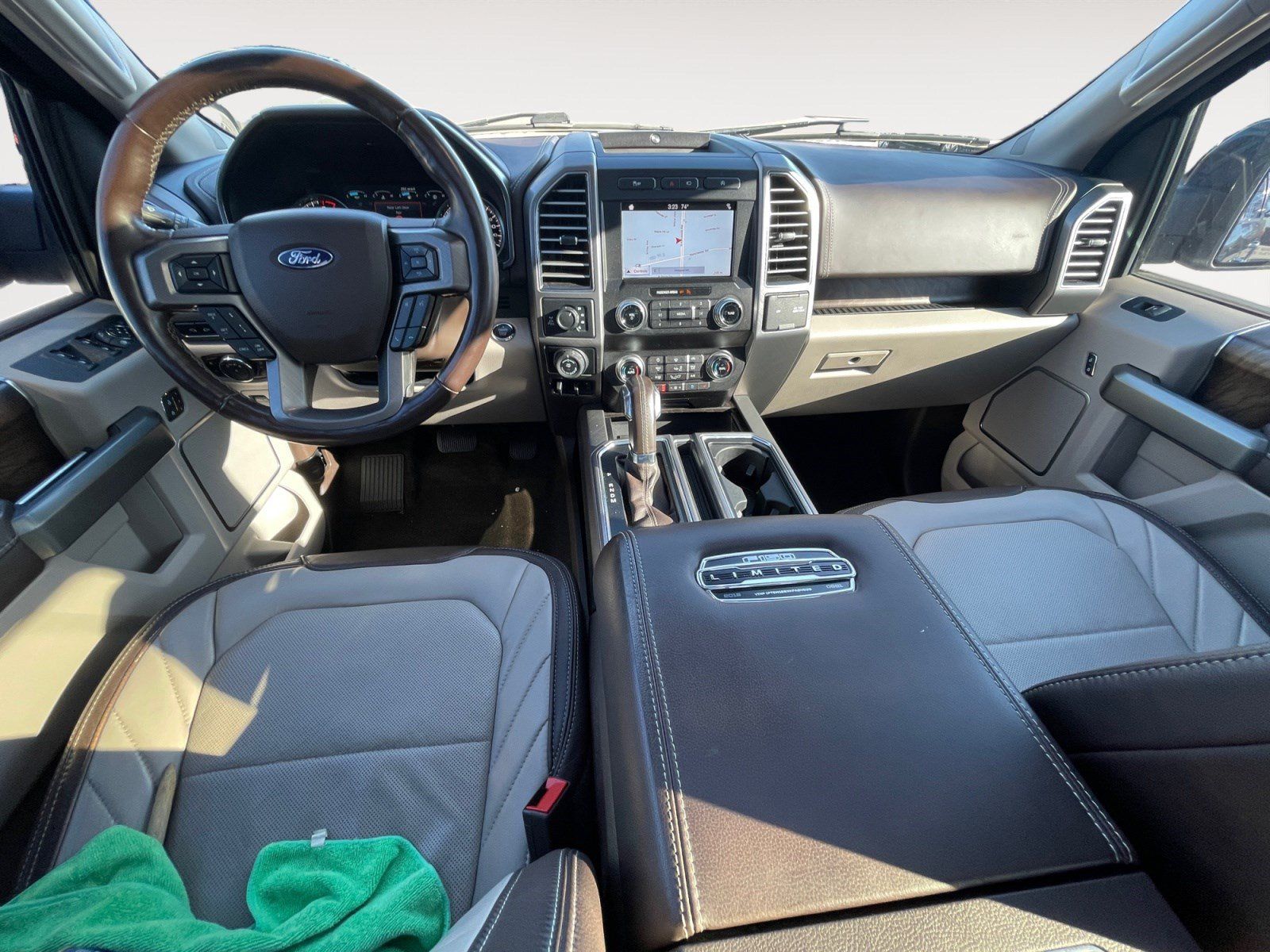 Used 2019 Ford F150 Limited AWD/4WD image 10
