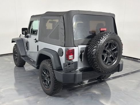 Used 2017 Jeep Wrangler Sport AWD/4WD image 7