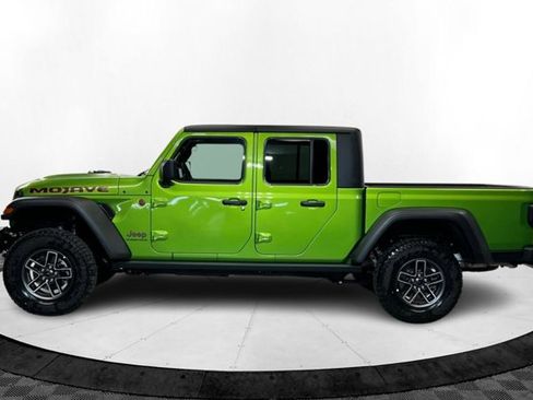 New 2025 Jeep Gladiator Mojave w/ Convenience Group image 2