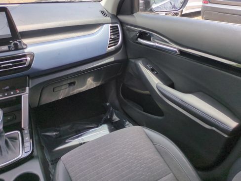 Certified 2022 Kia Seltos Nightfall Edition AWD/4WD image 17