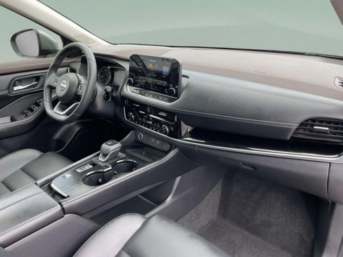 Used 2023 Nissan Rogue SL w/ SL Premium Package FWD image 18
