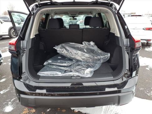 New 2026 Nissan Rogue S image 31