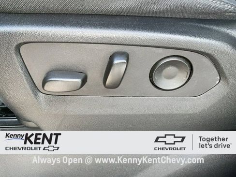 Used 2023 Chevrolet Silverado 1500 RST image 30