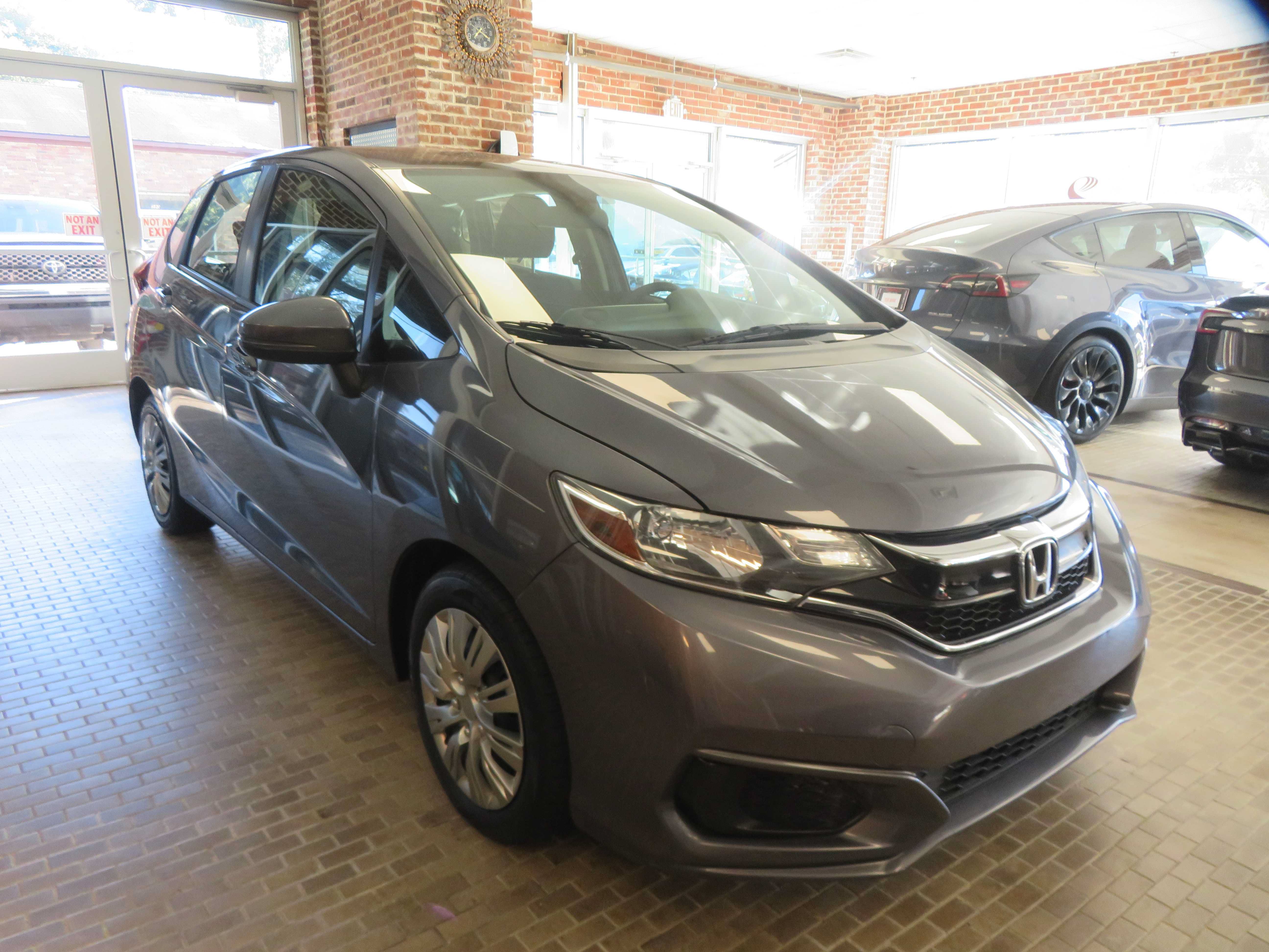 Used 2019 Honda Fit LX image 3