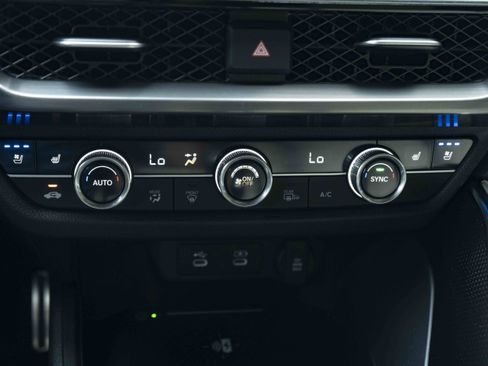Used 2025 Acura ADX A-Spec FWD image 31