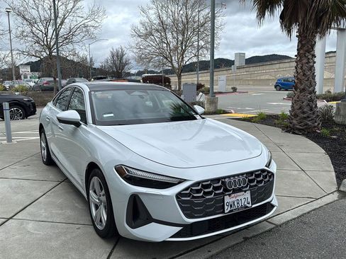 Used 2025 Audi A5 2.0T Premium Plus Sedan w/ Premium Plus image 4