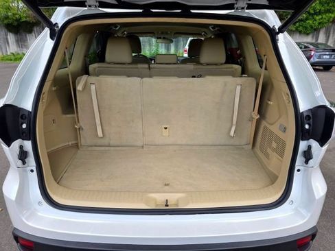 Used 2016 Toyota Highlander LE AWD/4WD image 63