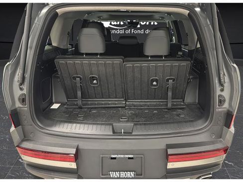 Used 2025 Hyundai Santa Fe Limited image 37