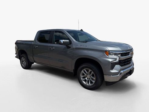 Used 2024 Chevrolet Silverado 1500 LT AWD/4WD image 7