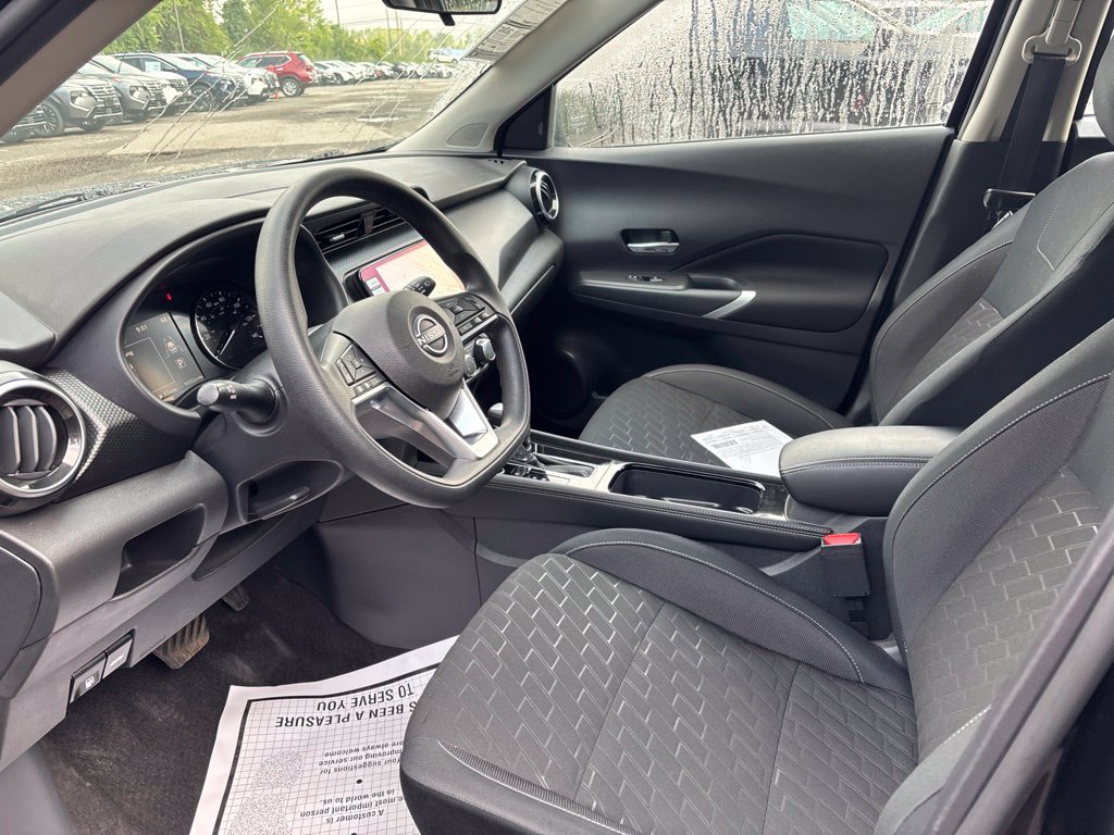 Certified 2024 Nissan Kicks SV FWD image 9
