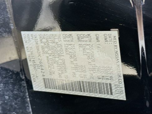 Used 2023 Nissan Pathfinder Platinum image 41