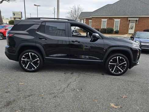 New 2026 Chevrolet Equinox RS w/ LPO, Floor Liner Package image 13