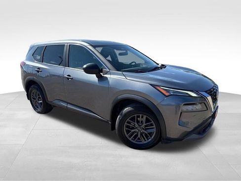 Certified 2023 Nissan Rogue S FWD image 1