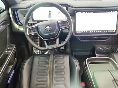 Used 2024 Rivian R1T Adventure image 37